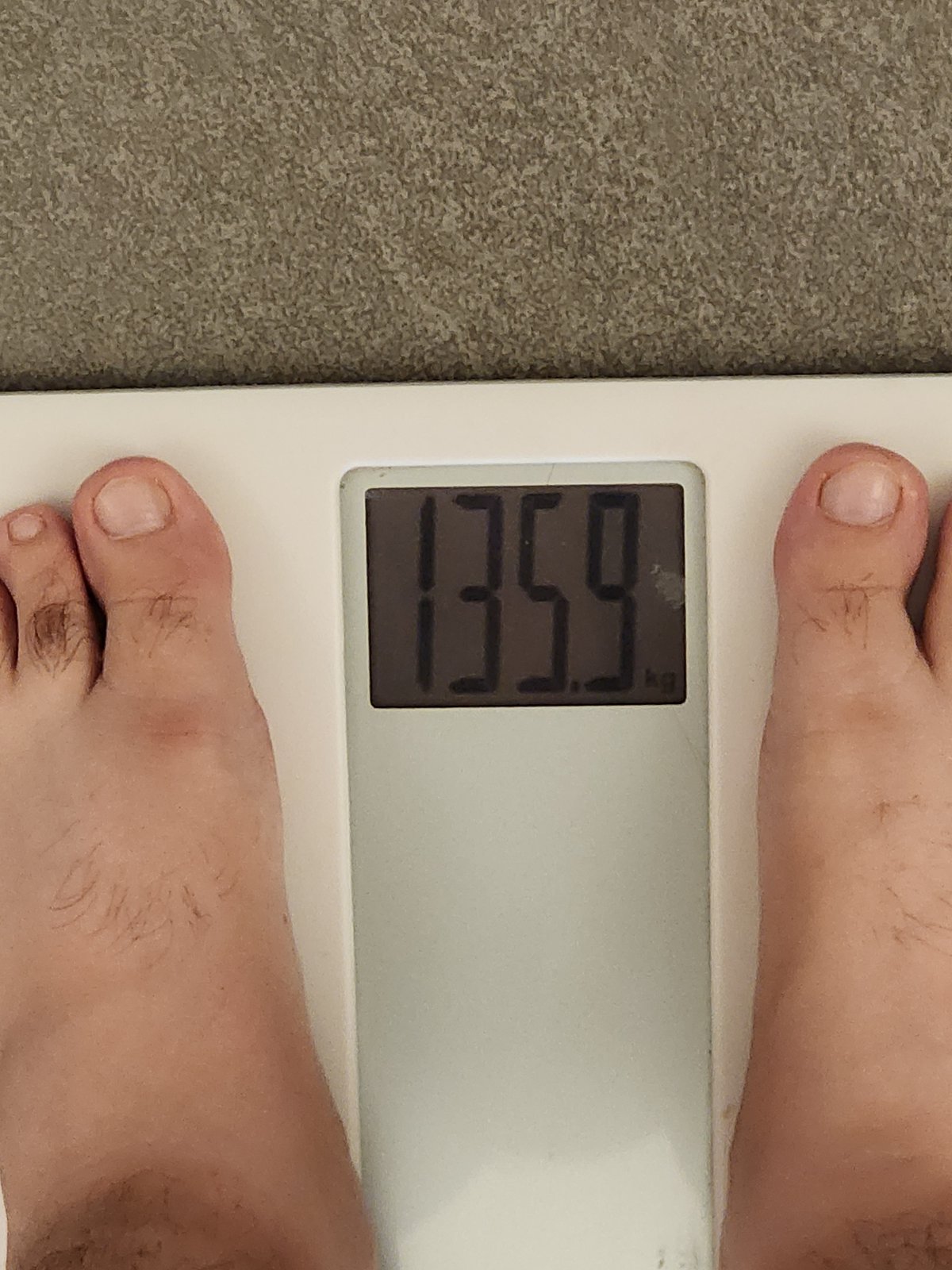 Scale reading 299lbs (135.6kg) — March 2024
